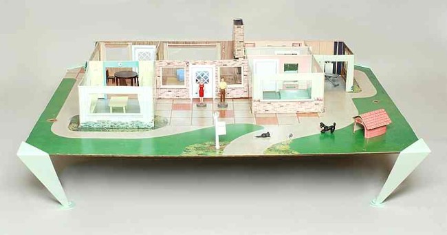 MARY MAG-POWR'S MAGIC DOLL HOUSE MARY MAG-POWR'S MAGIC DOLL HOUSE